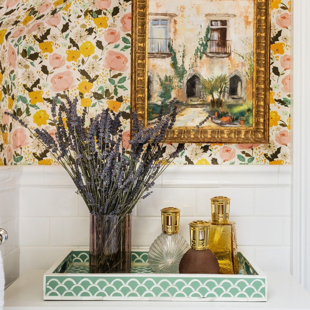 Luxury Interior Wallpaper Installation
